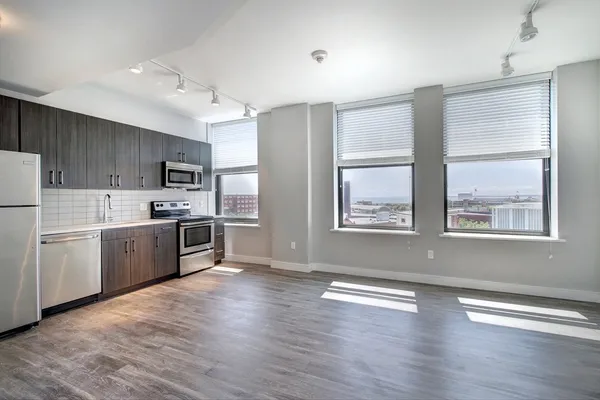 $2,200 | 23 Central Avenue, Unit 807, Lynn, MA 01901