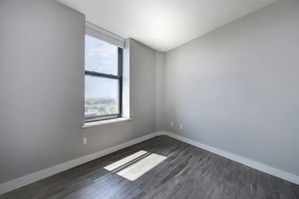 $2,200 | 23 Central Avenue, Unit 807, Lynn, MA 01901