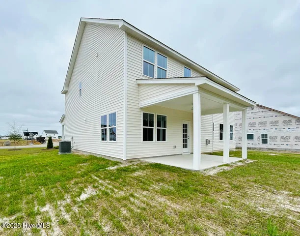 $515,000 | 906 Wild Azalea Way, Hubert, NC 28539