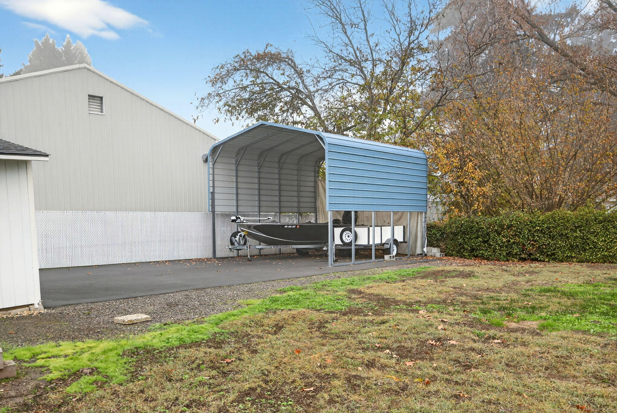 709 Lawnsdale Road Medford, OR 97504 - Photo 33 of 36 RV-Port