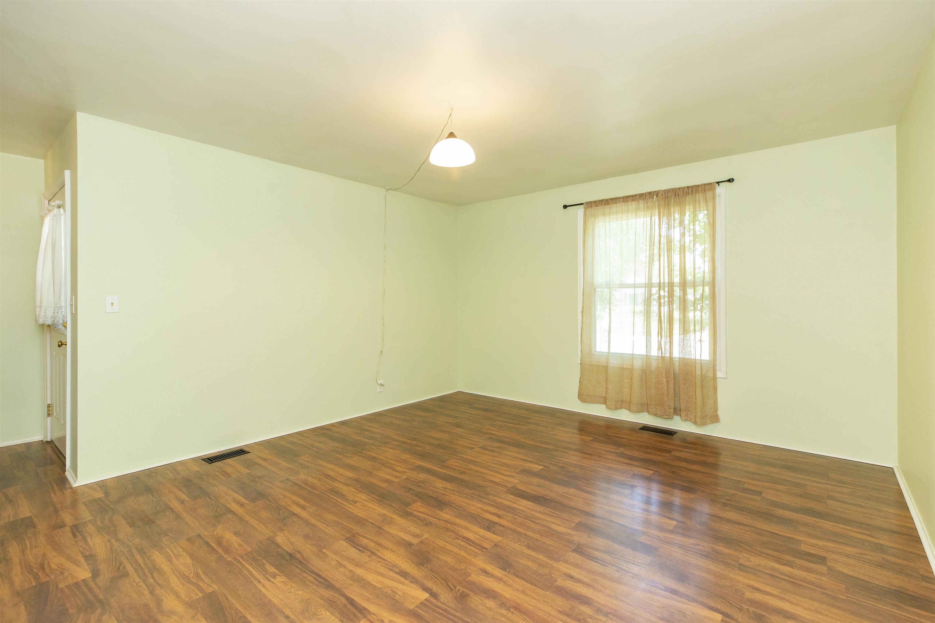 4919 York Road South Bend, IN 46614 - Photo 5 of 33 Gallery Image 5