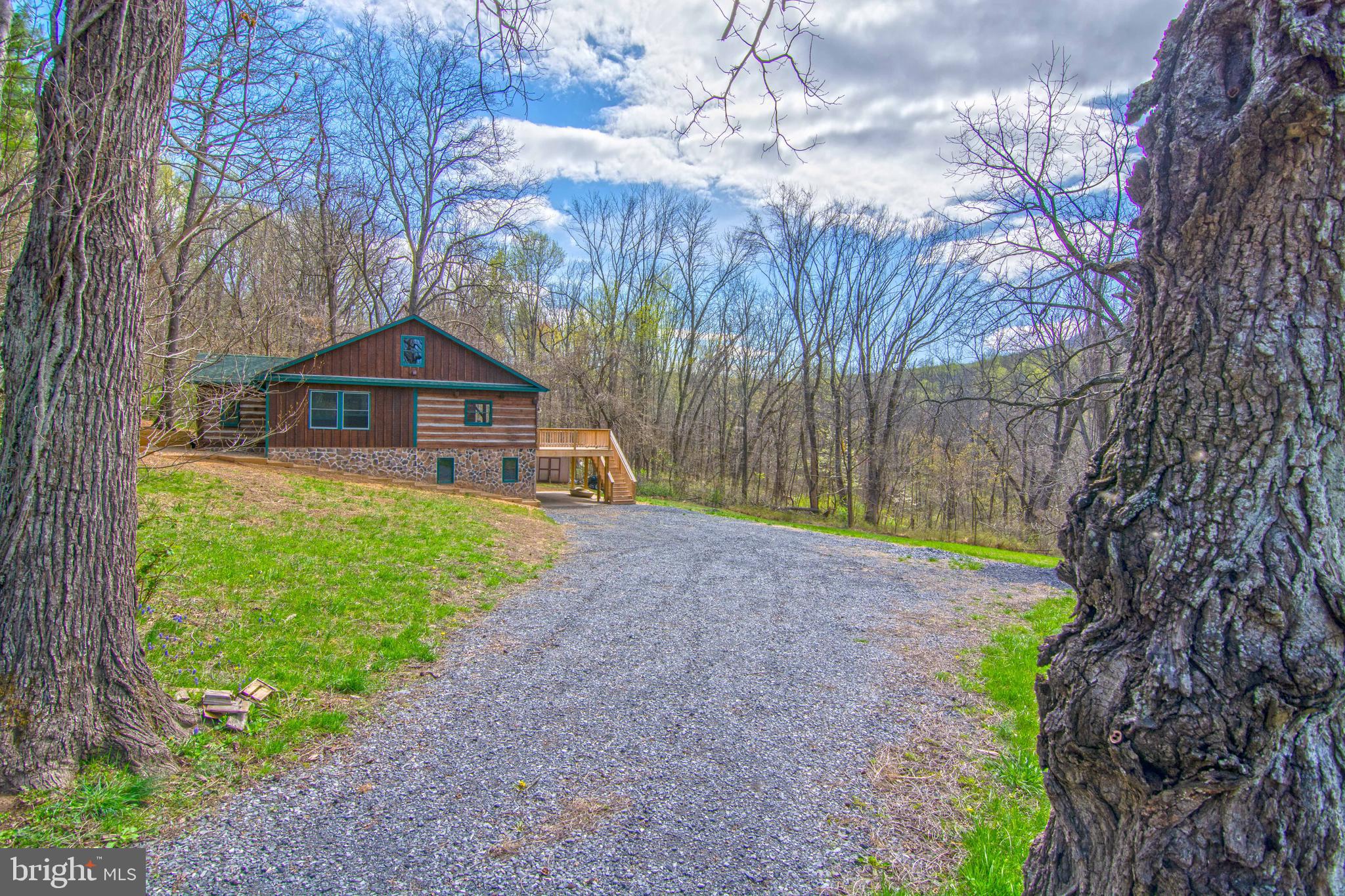 304 Apple Jack Road Linden, VA 22642 - Photo 5 of 42 Gallery Image 5