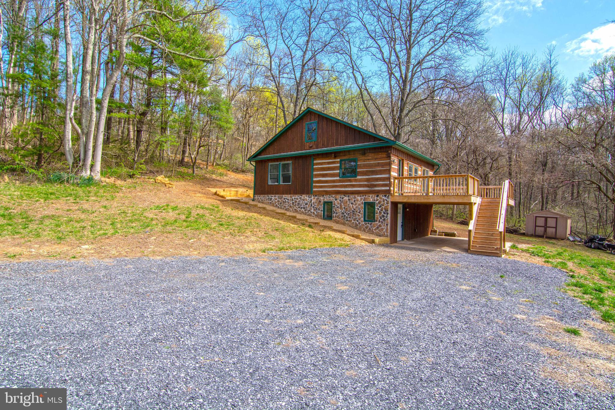 304 Apple Jack Road Linden, VA 22642 - Photo 6 of 42 Gallery Image 6