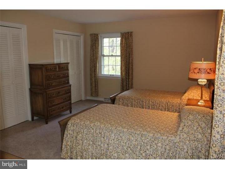 1830 Nottingham Road Allentown, PA 18103 - Photo 11 of 21 Gallery Image 11