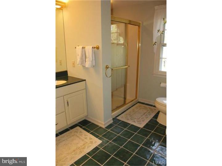 1830 Nottingham Road Allentown, PA 18103 - Photo 14 of 21 Gallery Image 14