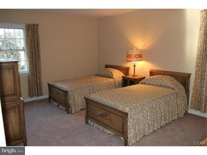 1830 Nottingham Road Allentown, PA 18103 - Photo 10 of 21 Gallery Image 10