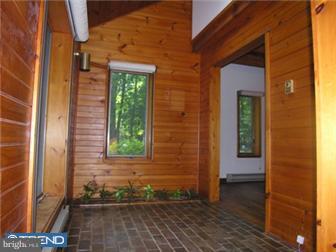 1781 Hilltop Road Spring City, PA 19475 - Photo 6 of 12 Office / Study