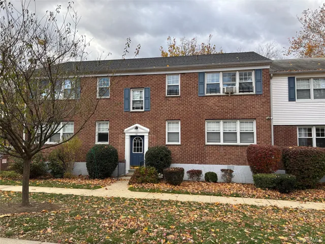 $262,000 | 121 Columbus Avenue, Unit 1A, Harrison, NY 10604