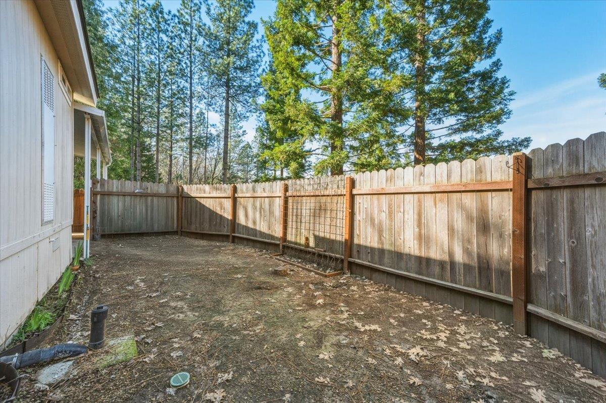 13976 Golden Star Road Grass Valley, CA 95949 - Photo 14 of 25