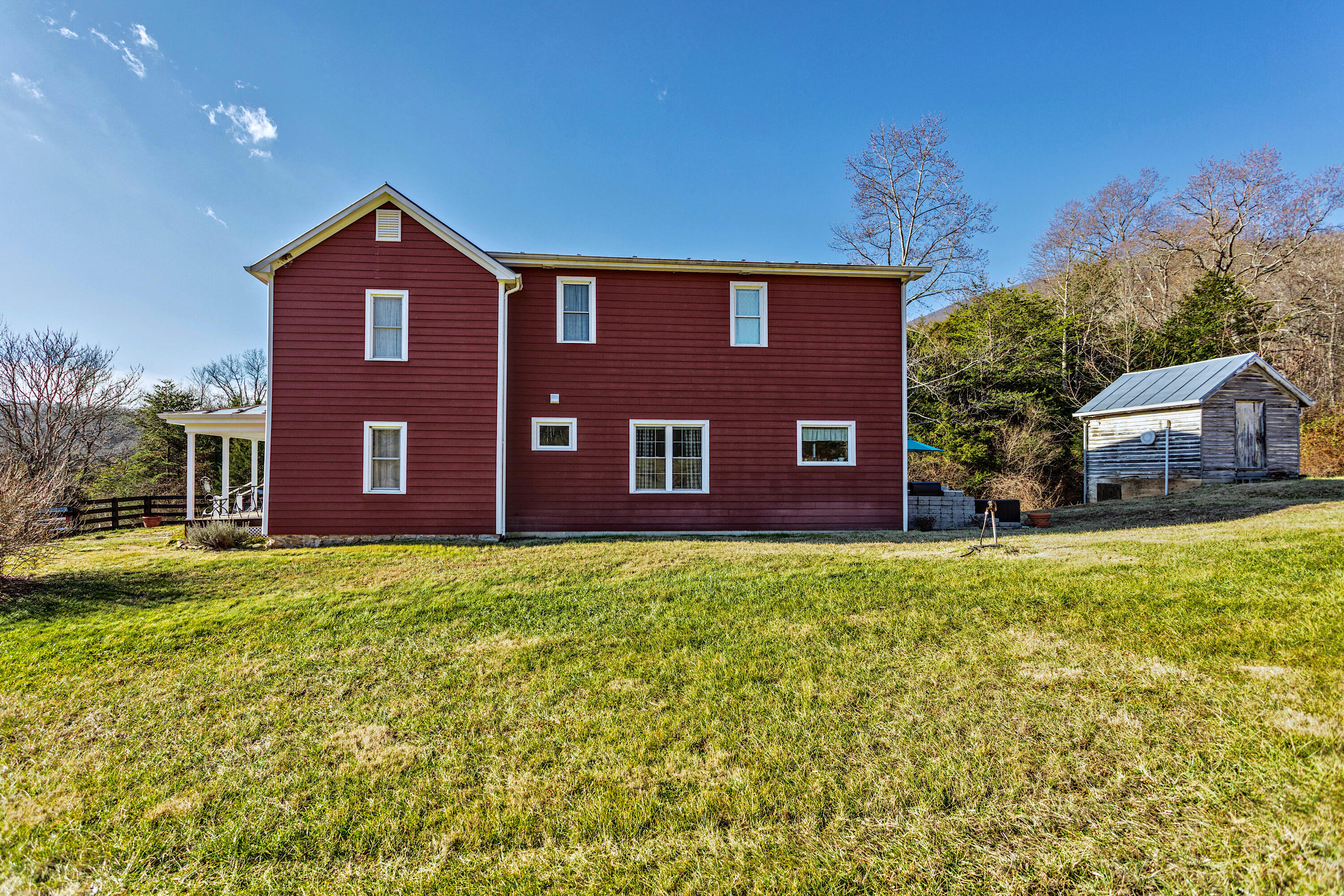 105 Wildwood Road Rockbridge Baths, VA 24473 - Photo 6 of 72 06