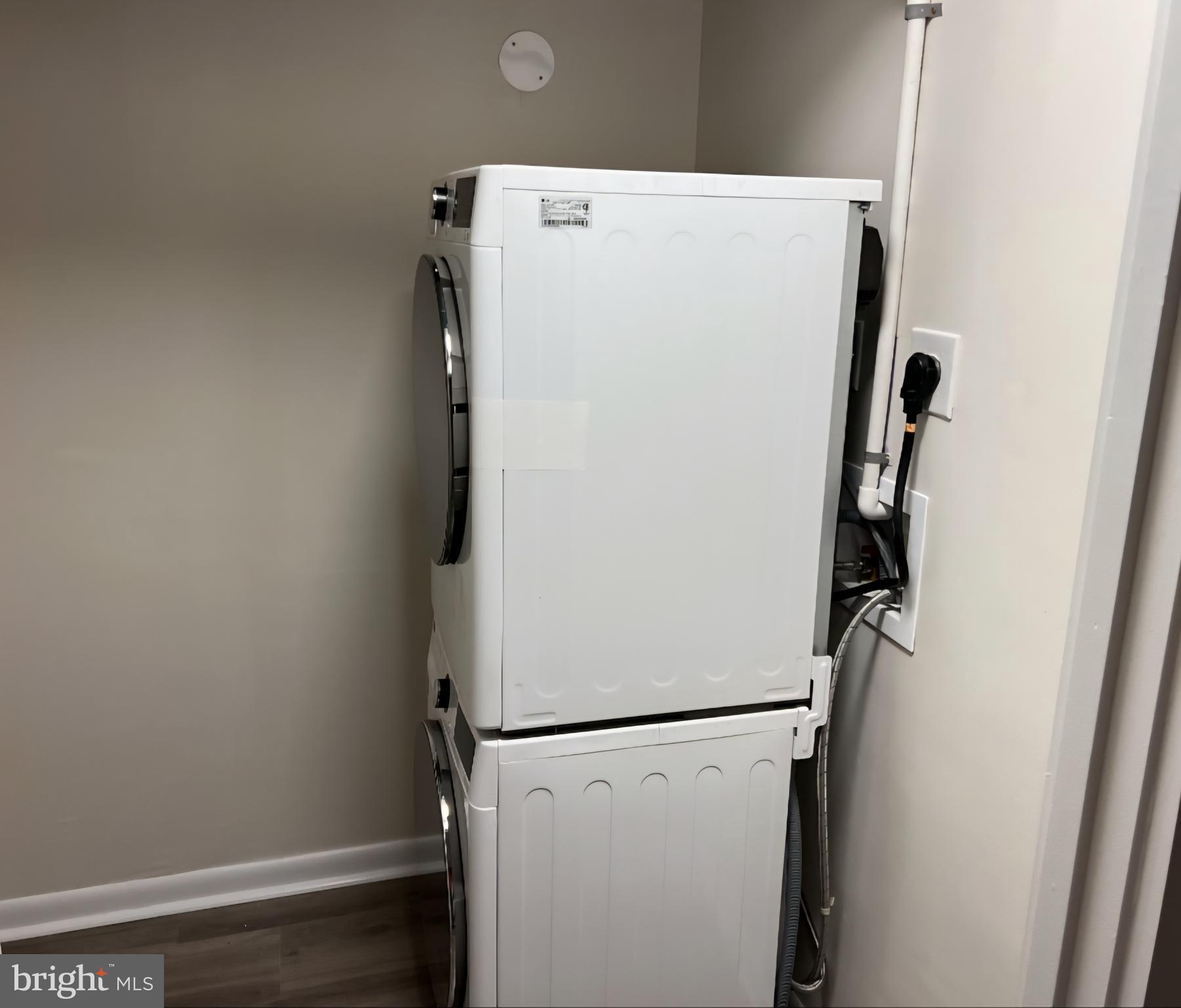 11509 Amherst Avenue, Unit 47 Silver Spring, MD 20902 - Photo 8 of 11 Gallery Image 8