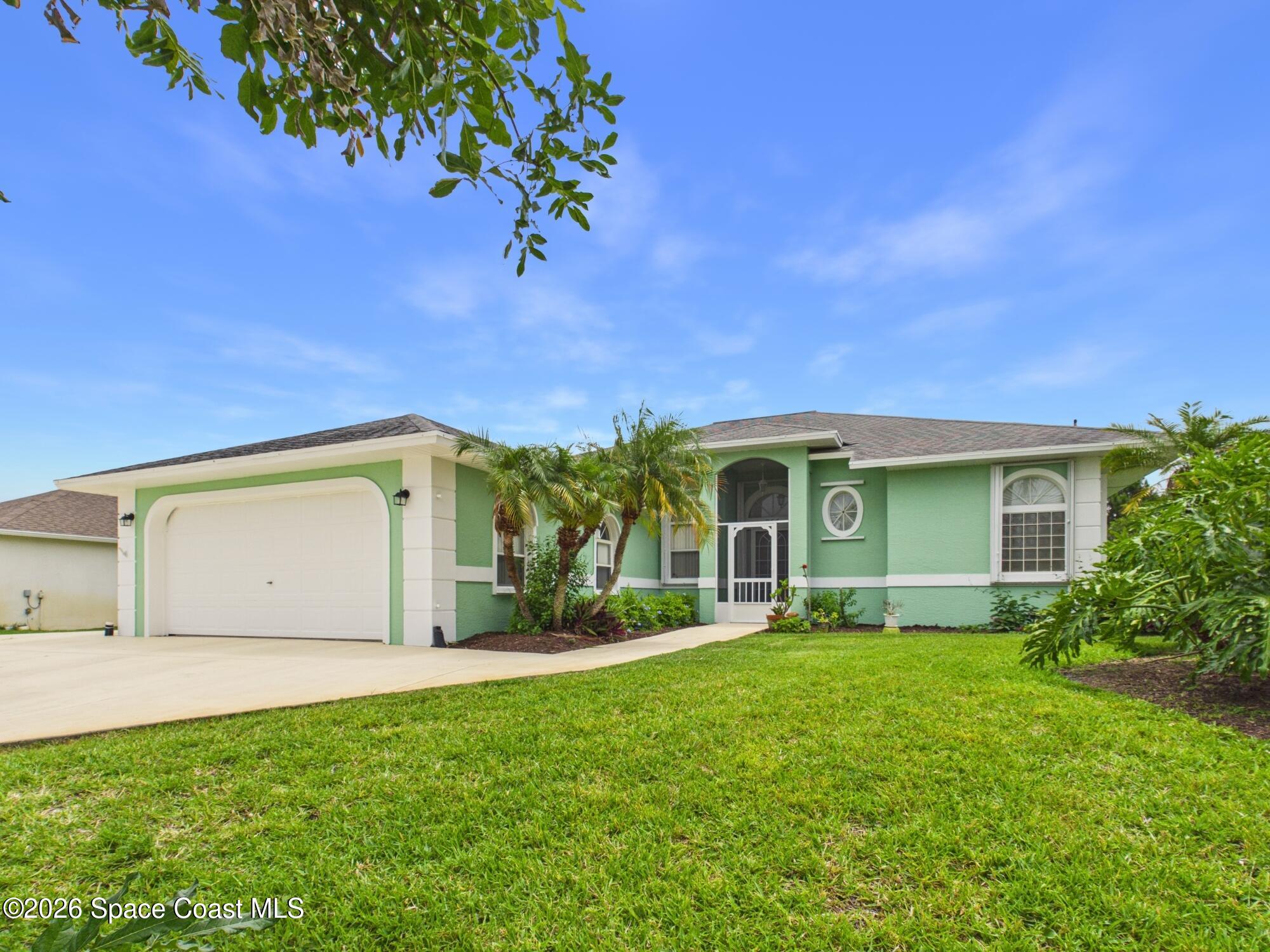 865 George Street Sebastian, FL 32958 - Photo 1 of 37 CAM06459G6-PR0022-STILL001