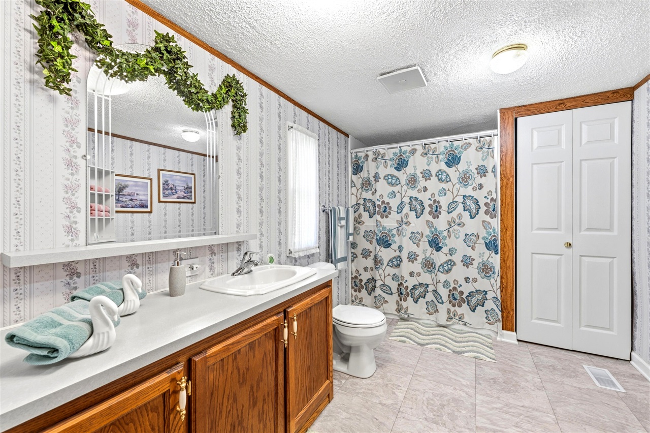 10175 East R Avenue Scotts, MI 49088 - Photo 18 of 40