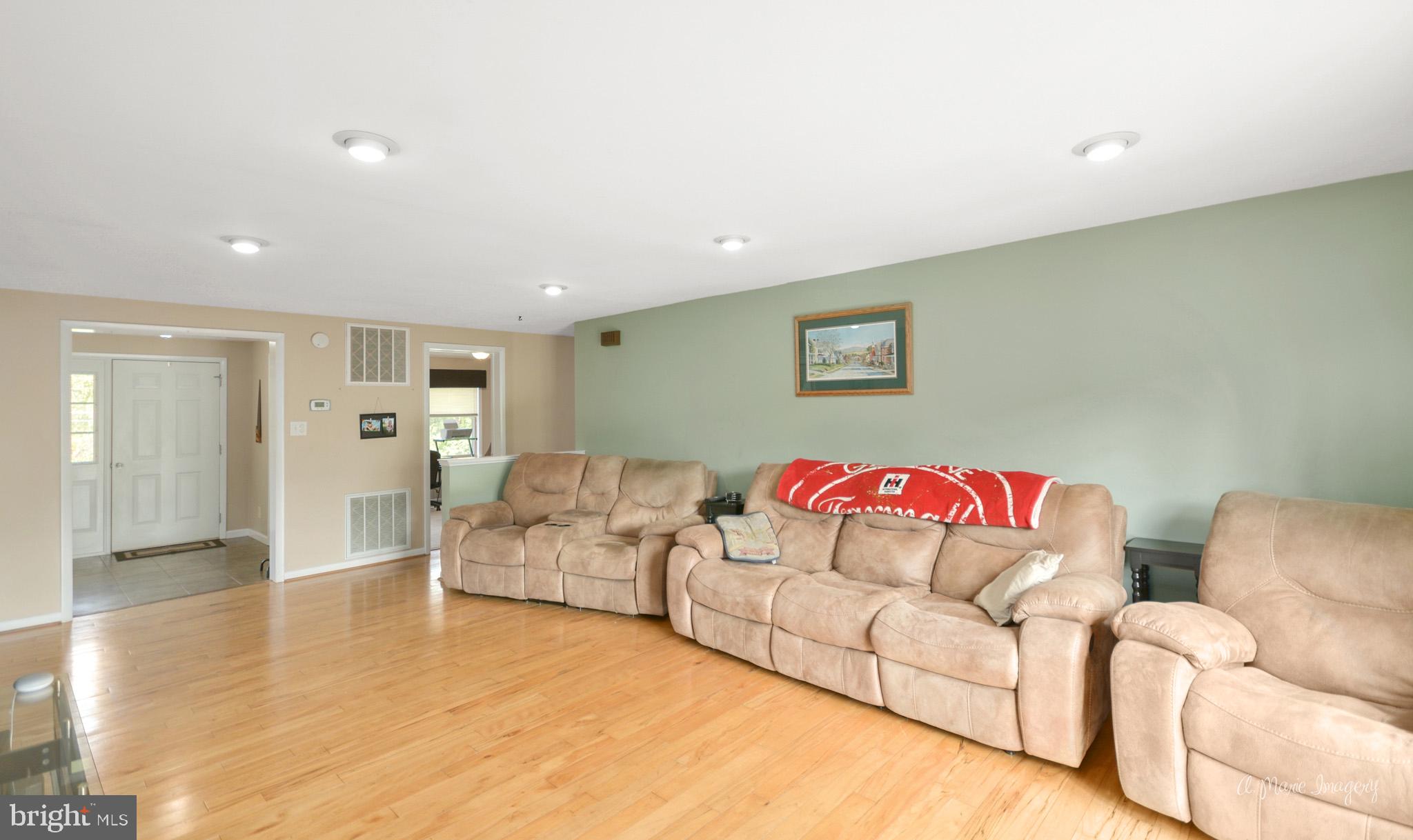 7719 Hollow Road Middletown, MD 21769 - Photo 22 of 44 Gallery Image 22