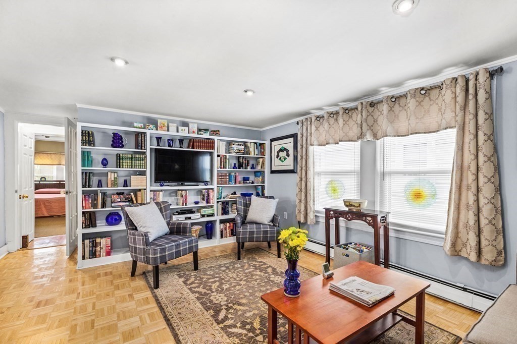 19-21 Cheverus Road Boston, MA 02124 - Photo 22 of 42 Gallery Image 22