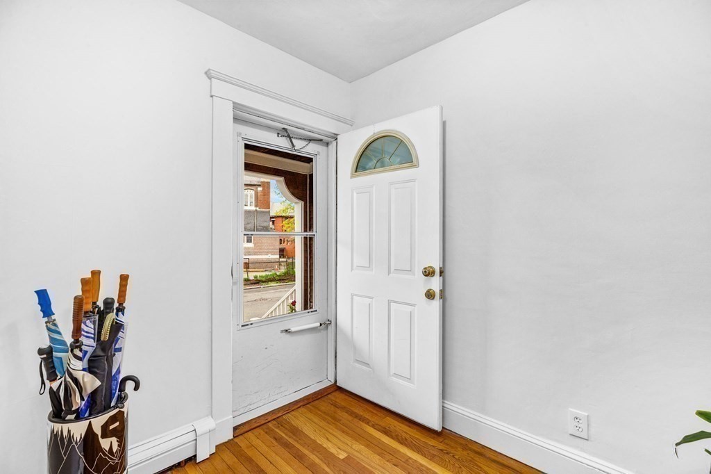 19-21 Cheverus Road Boston, MA 02124 - Photo 29 of 42 Gallery Image 29
