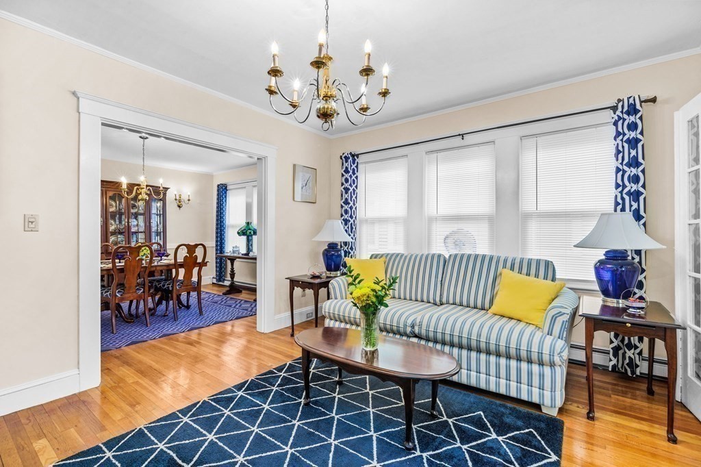 19-21 Cheverus Road Boston, MA 02124 - Photo 9 of 42 Gallery Image 9
