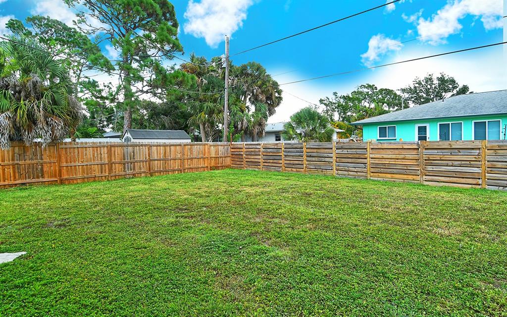307 Southland Road Venice, FL 34293 - Photo 30 of 56