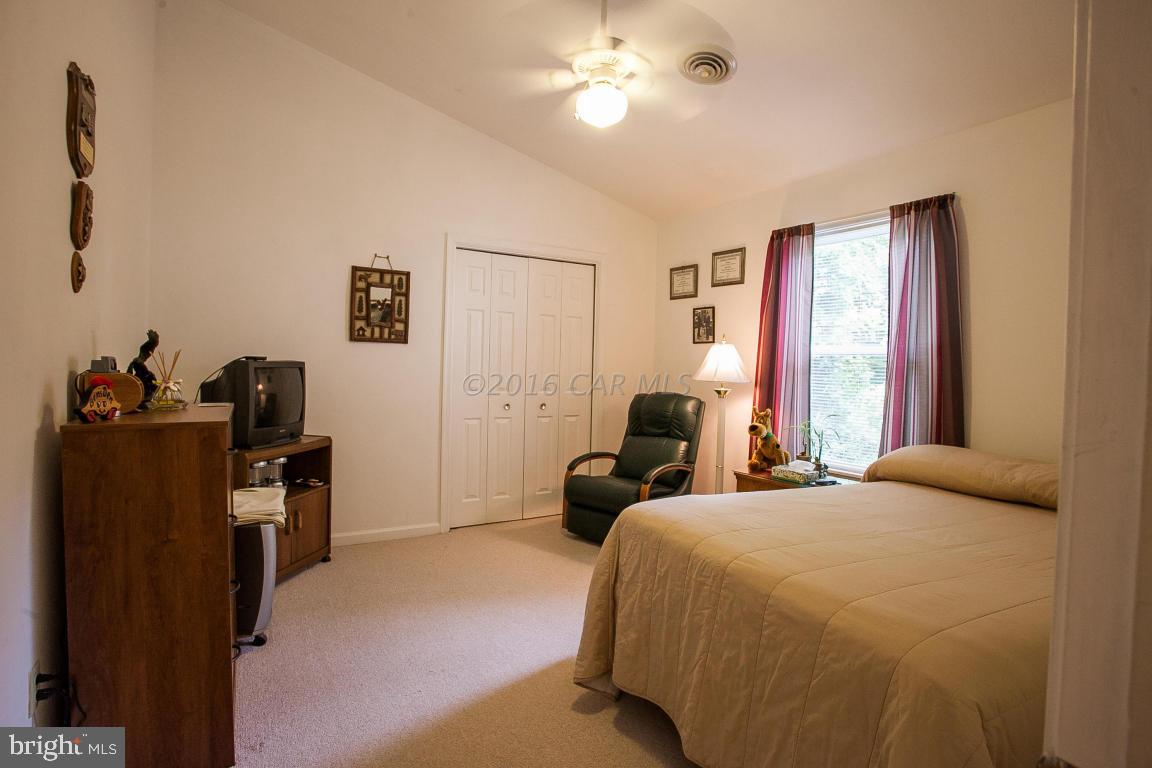 133 Pinehurst Road Berlin, MD 21811 - Photo 40 of 112