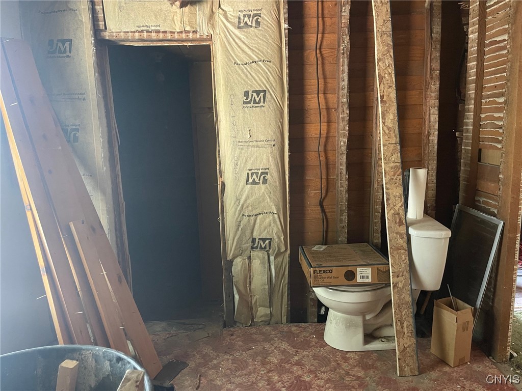 228 Williams Street Oneida, NY 13421 - Photo 26 of 31 Upper apartment bathroom area