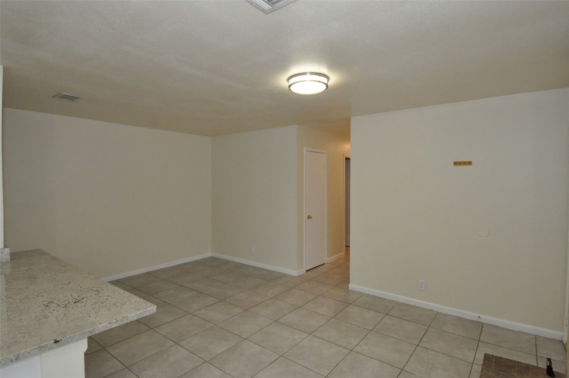 9910 Brasher Drive, Unit B Austin, TX 78748 - Photo 6 of 11