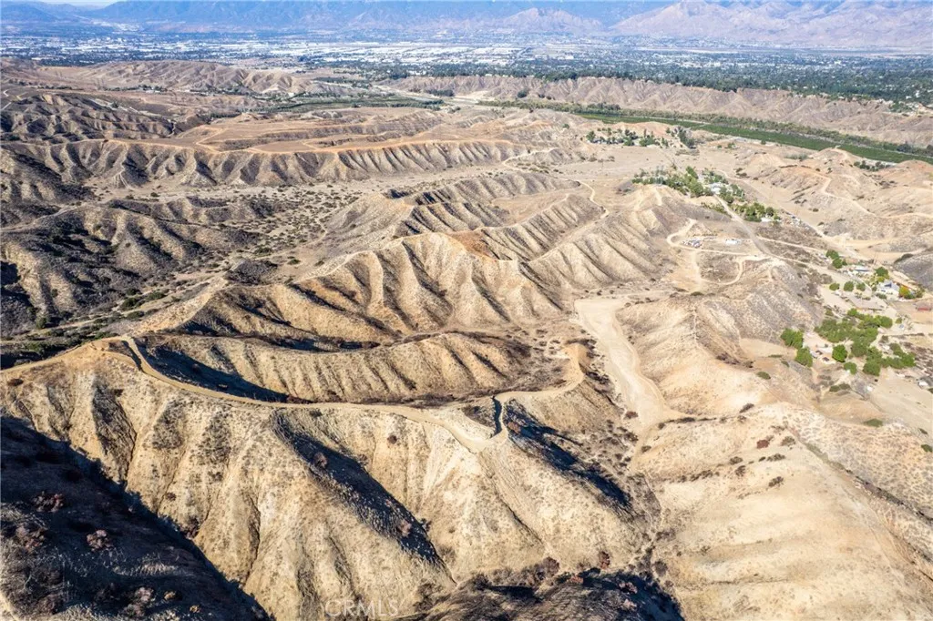 0 Smiley Redlands, CA 92373 - Photo 17 of 18 a view of wooden floor