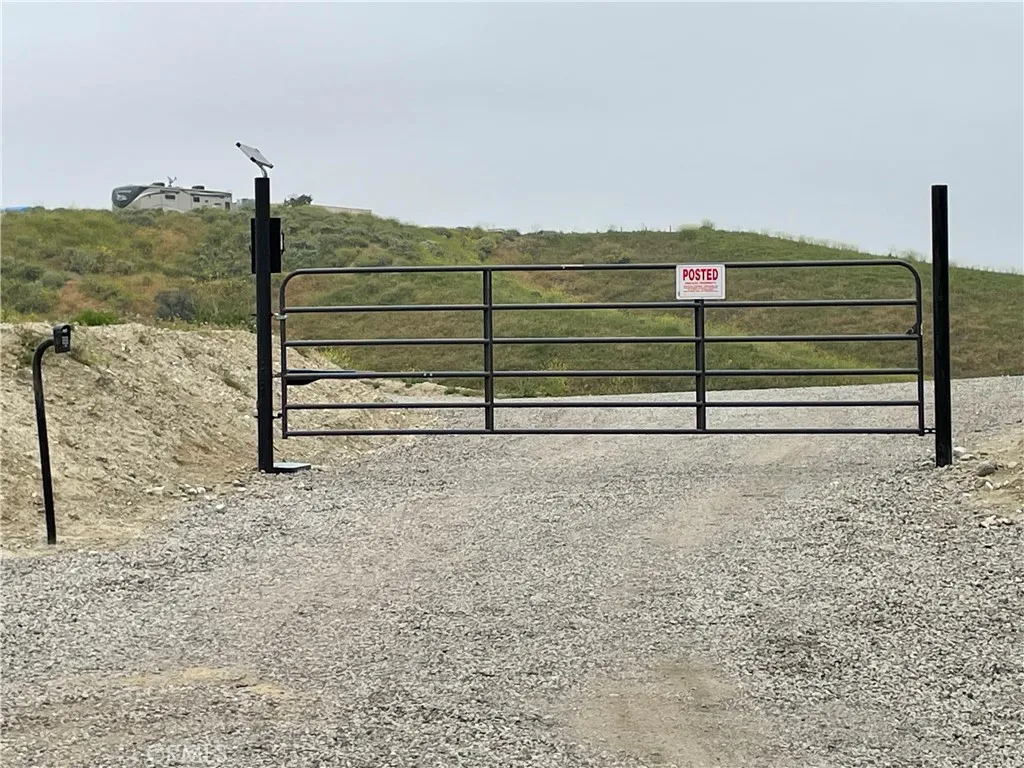 0 Smiley Redlands, CA 92373 - Photo 6 of 18 a view of a street with an ocean view