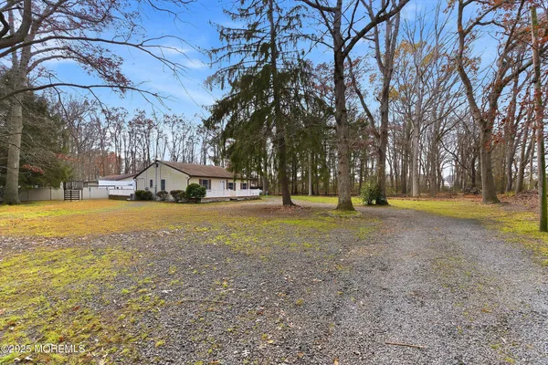 $625,000 | 342 Colts Neck Road, Farmingdale, NJ 07727