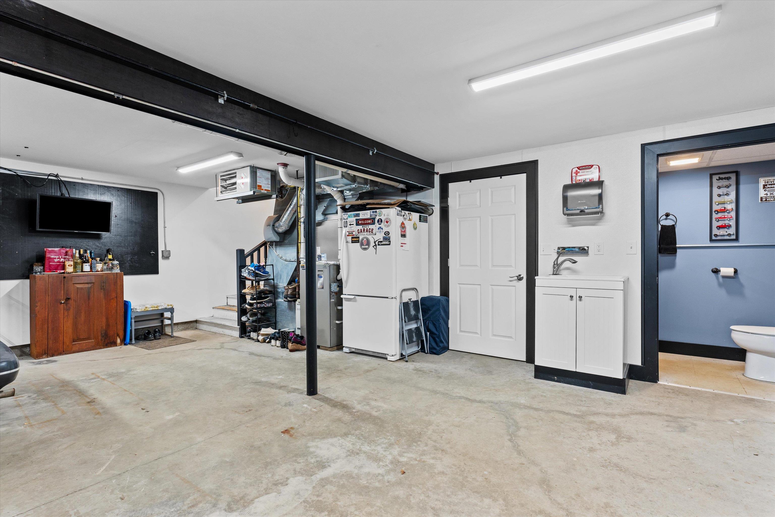 214 Long Pond Road Northwood, NH 03261 - Photo 15 of 39