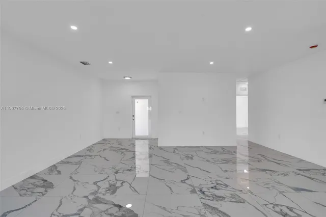 $3,300 | 11870 Southwest 220th Street, Unit A, Miami, FL 33170