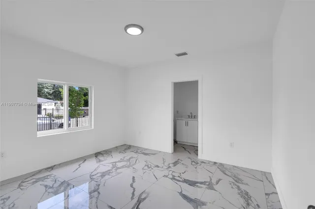 $3,300 | 11870 Southwest 220th Street, Unit A, Miami, FL 33170