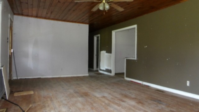 63 Rogers Road Moss, TN 38575 - Photo 23 of 50