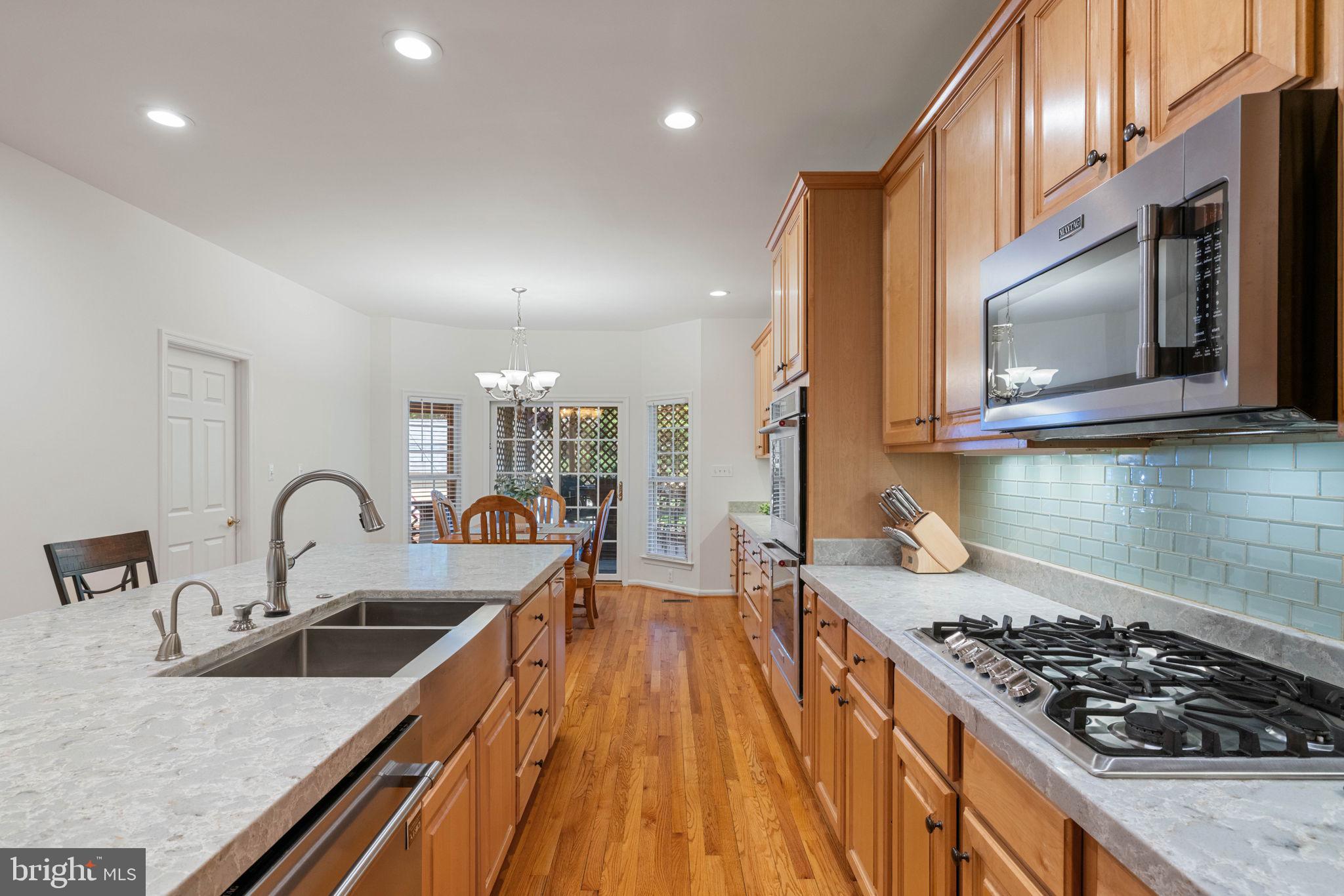 8000 Pohick Road Springfield, VA 22153 - Photo 9 of 85 Kitchen