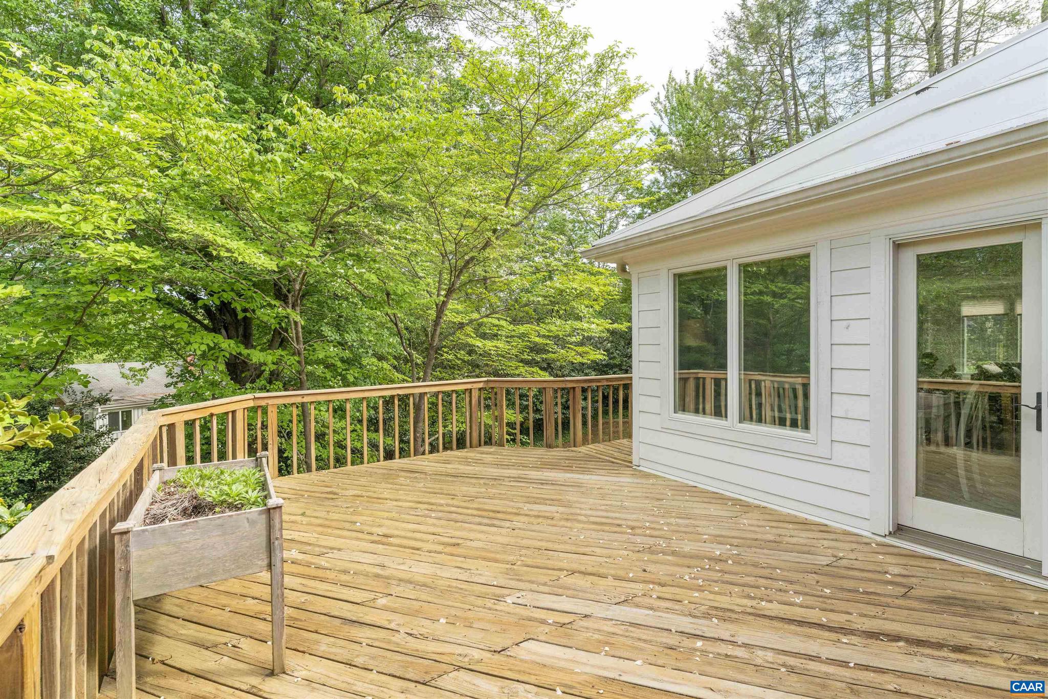 102 Westminster Road Charlottesville, VA 22901 - Photo 48 of 53