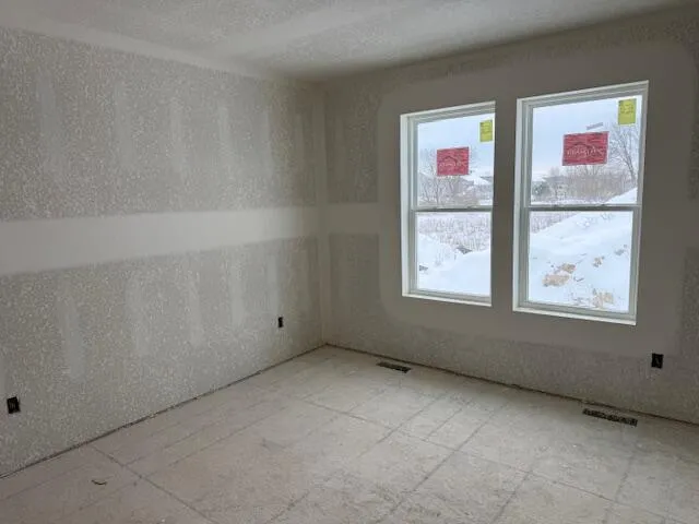 $388,631 | N162-w21849 Poppy Road, Jackson, WI 53037