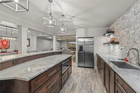 $939,900 | 14530 Grant Lane, Overland Park, KS 66221