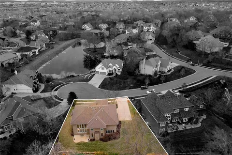 $939,900 | 14530 Grant Lane, Overland Park, KS 66221