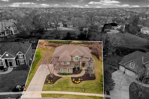 $939,900 | 14530 Grant Lane, Overland Park, KS 66221