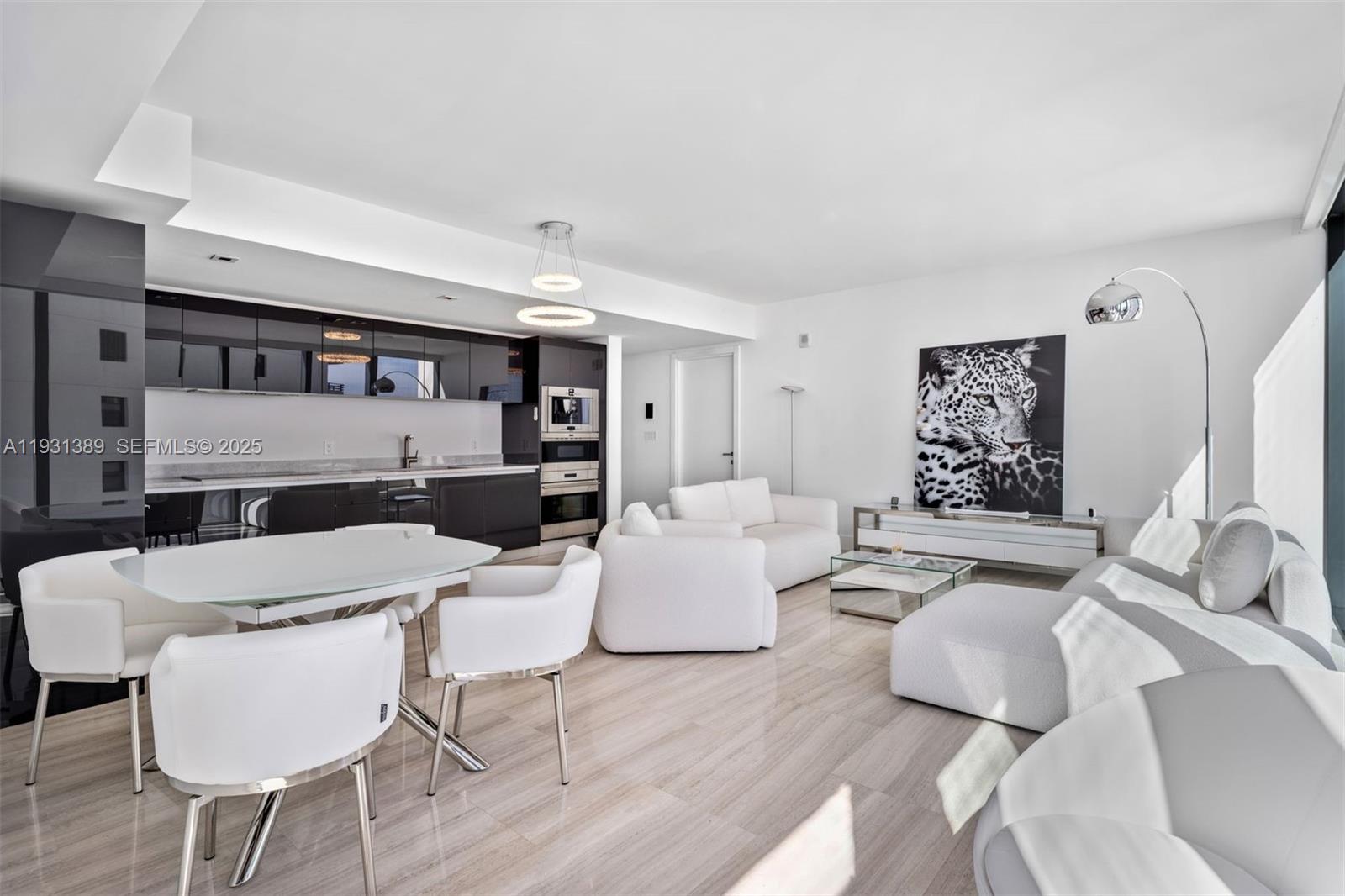 1451 Brickell Avenue, Unit 1803 Miami, FL 33131 - Photo 2 of 30