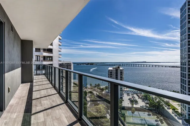 $1,390,000 | 1451 Brickell Avenue, Unit 1803, Miami, FL 33131