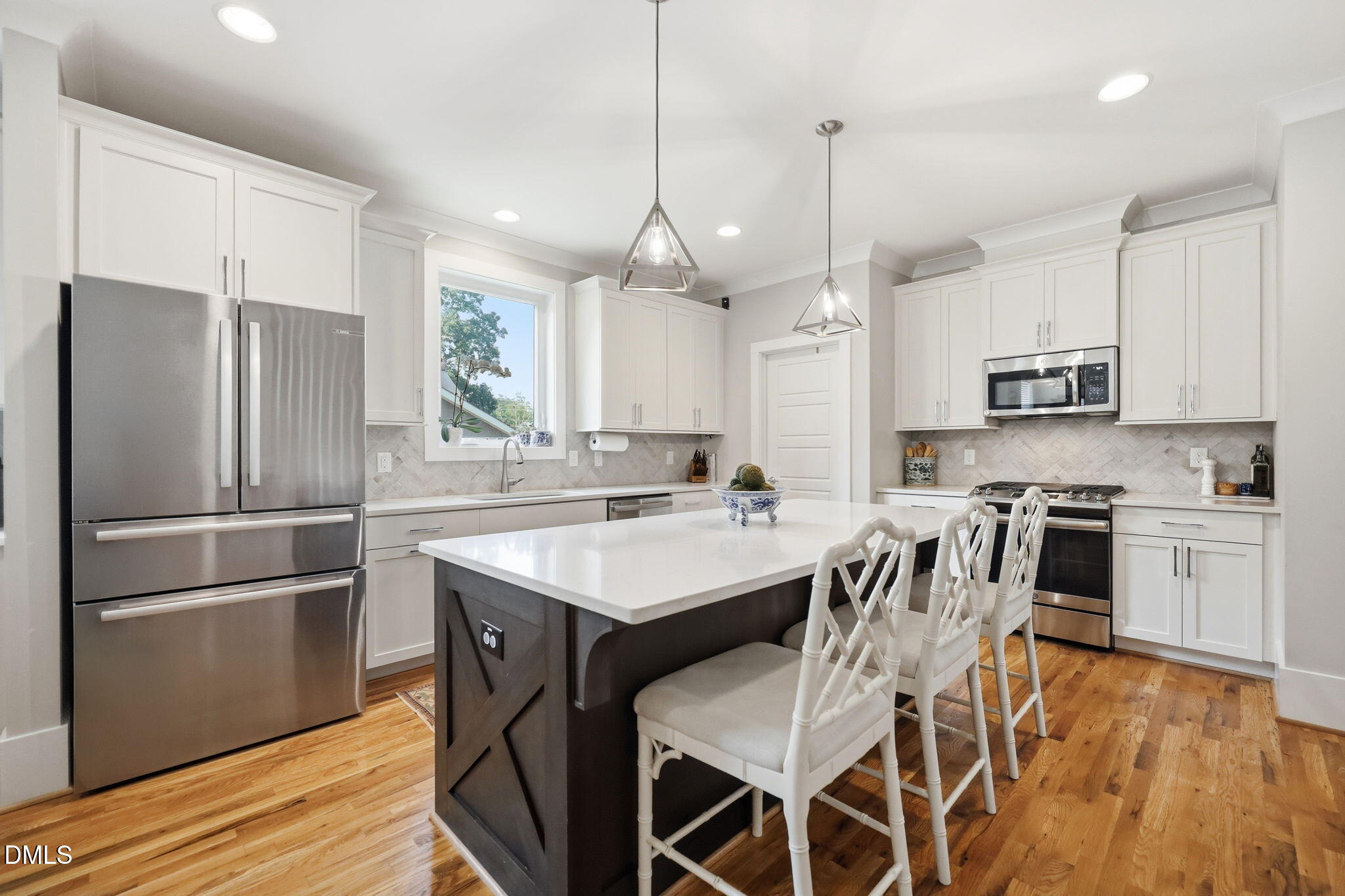 413 Heather Drive Raleigh, NC 27606 - Photo 6 of 31 34-web-or-mls-IMG_9255_edit