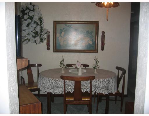 1121 Schang Road Pittsburgh, PA 15236 - Photo 4 of 11 Dining Room.
