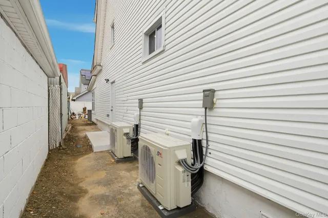 $990,000 | 104-11 205th Street | Hollis