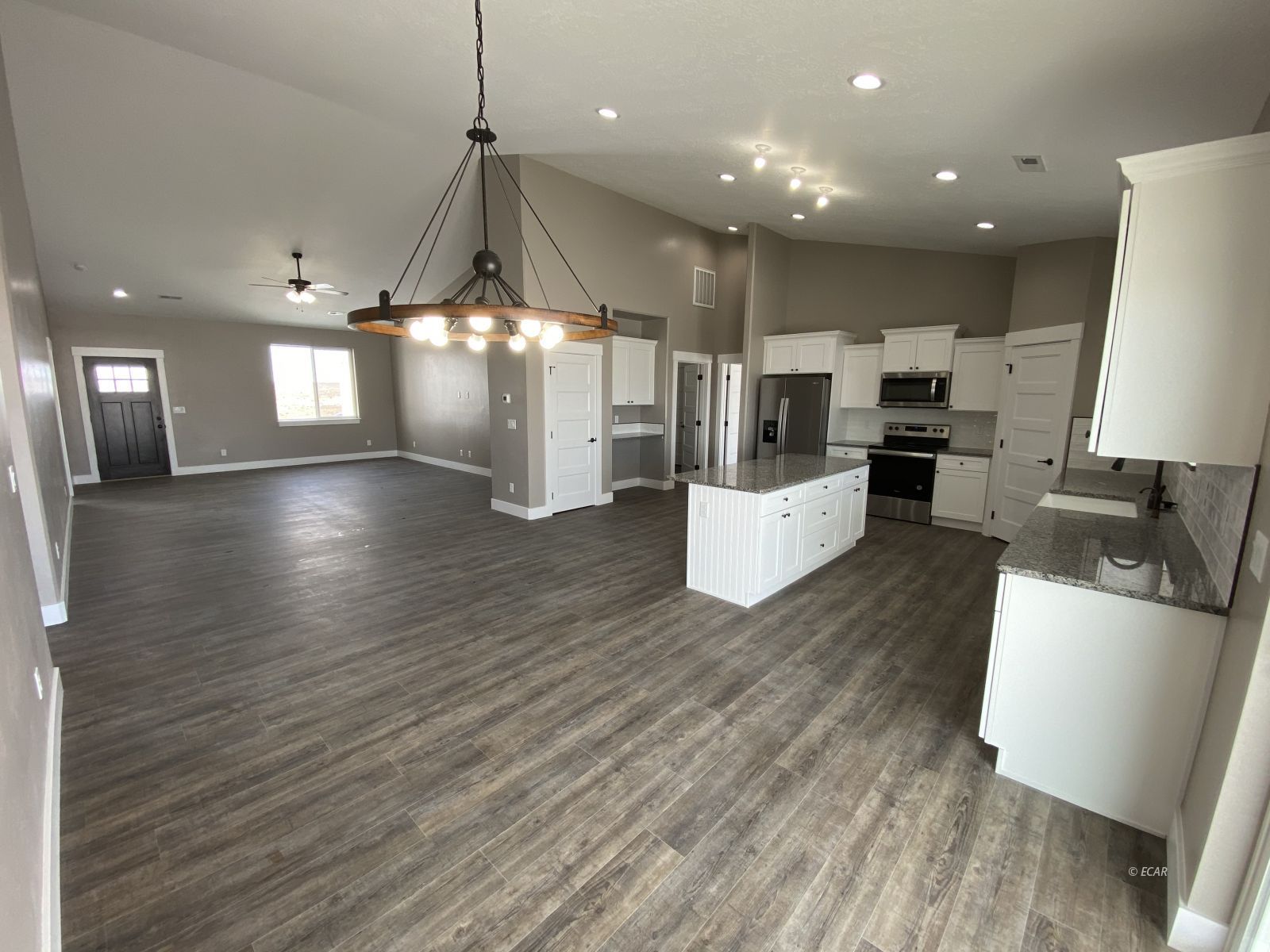 438 Sun Vly Road Spring Creek, NV 89815 - Photo 7 of 33