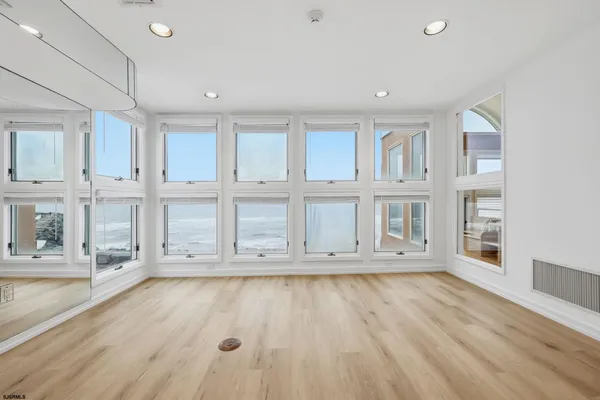 $180,000 | 119 South 11th Avenue, Longport, NJ 08403