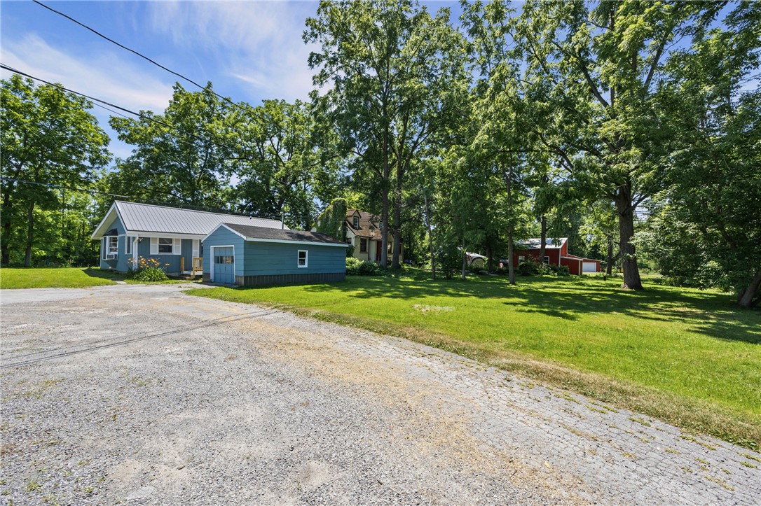 4 Milewood Road Chili, NY 14546 - Photo 2 of 47