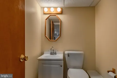 $435,000 | 26 East Turnbull Avenue, Havertown, PA 19083