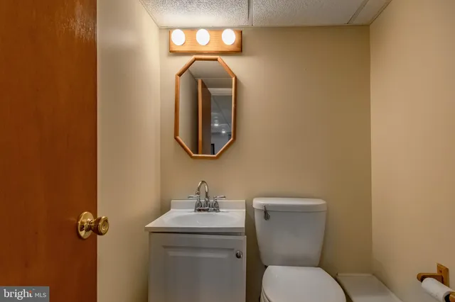 $459,000 | 26 East Turnbull Avenue, Havertown, PA 19083