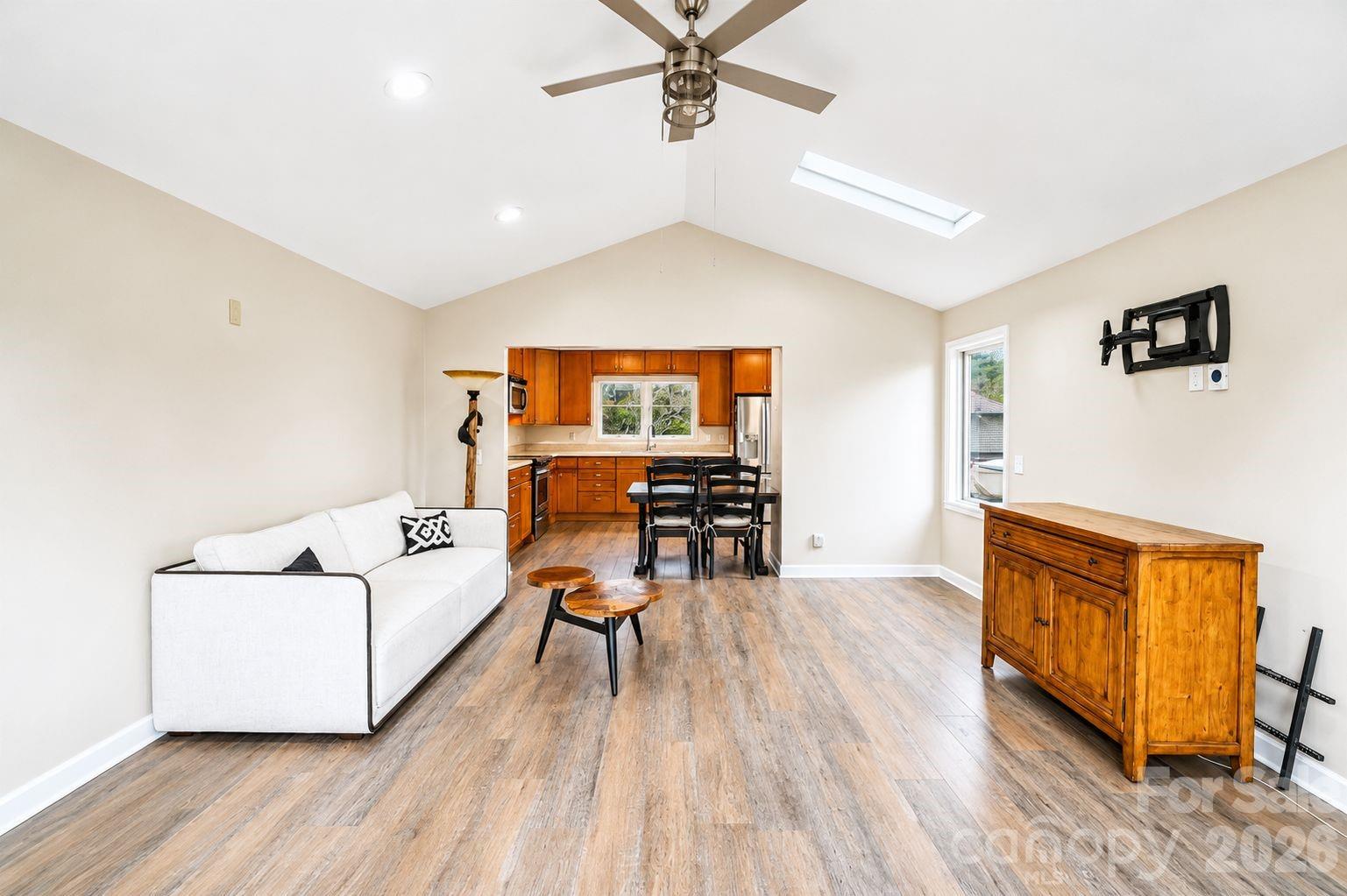 623 Owensby Road Hendersonville, NC 28792 - Photo 14 of 47