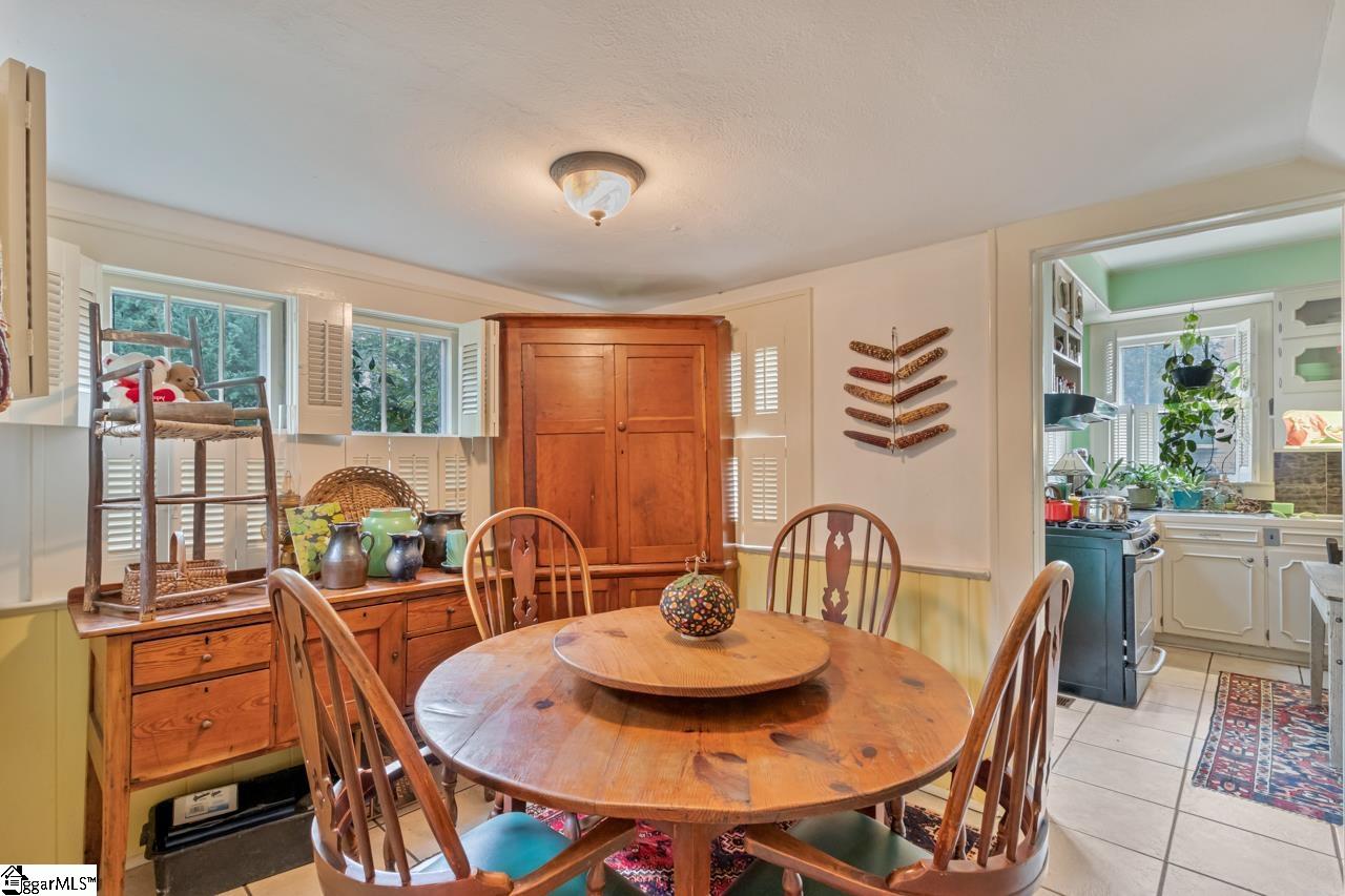 1010 South Harper Street Laurens, SC 29360 - Photo 16 of 42